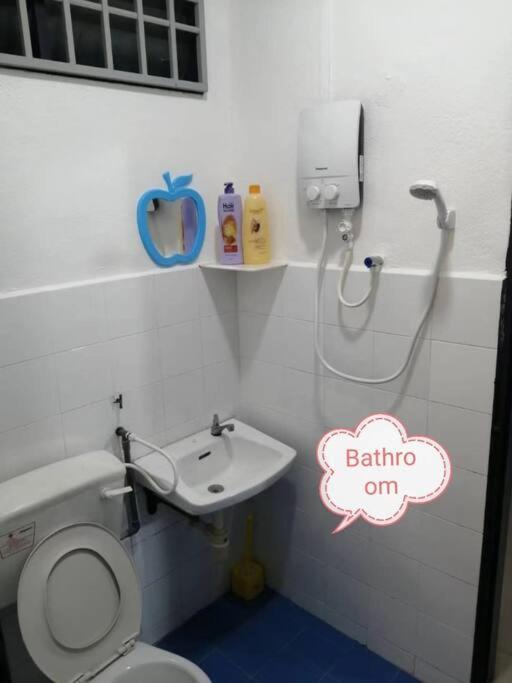 Apartamento Simpang Ampat Qq Exterior foto